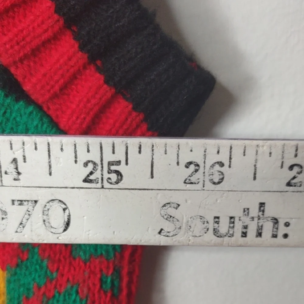 Avon Colorful Holiday Knit Vest - Picture 6 of 7
